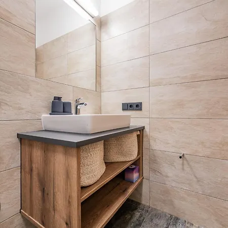 Appartement Modern With Panoramic View